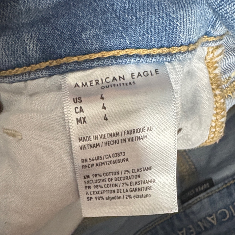 American Eagle Outfitters Light Blue Distressed Jean Shorts - Picture 2 of 3